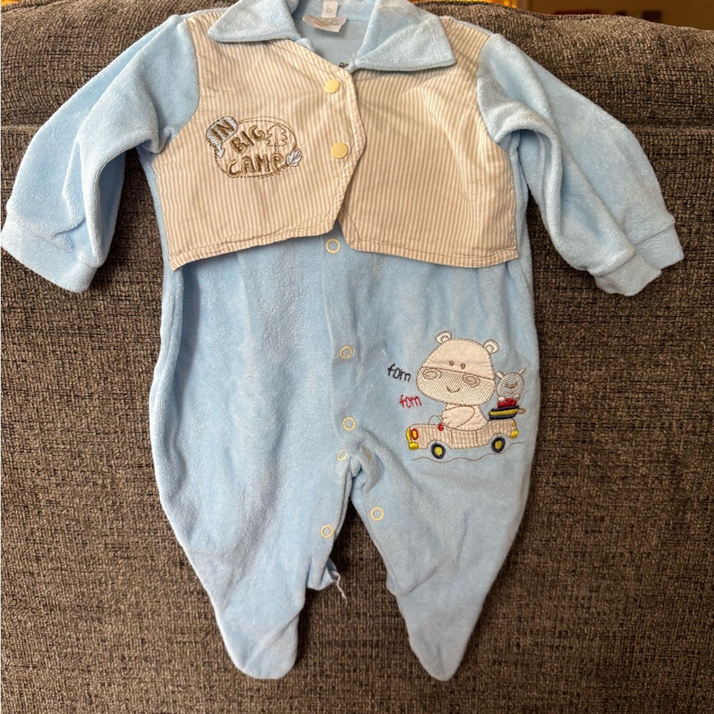 Bloomys (imported from Brazil) Blue Hippo Baby one piece. 0-3 month.